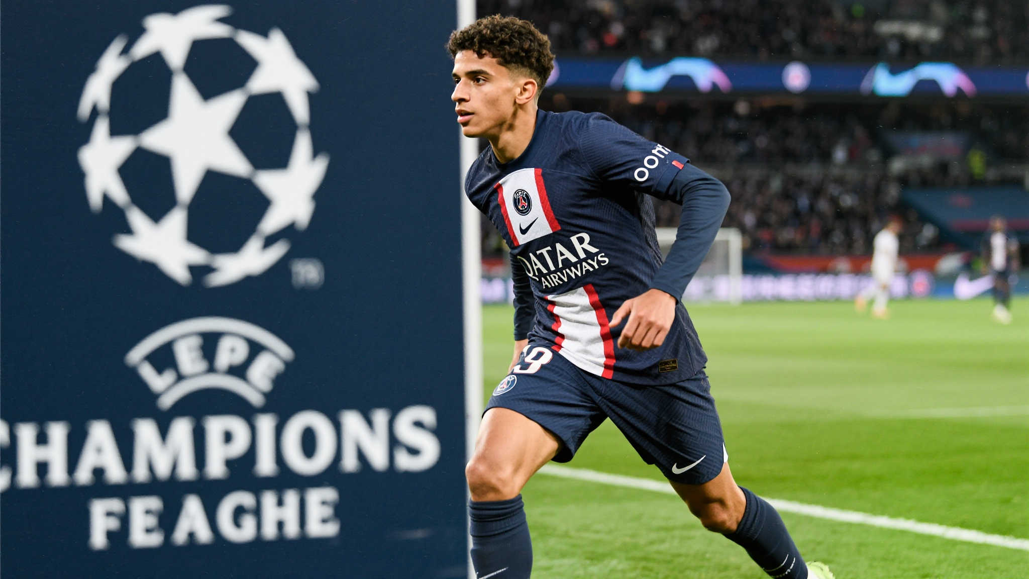 纳格尔斯曼:C罗依然具影响力,维蒂尼亚闪耀欧冠。 同时,《欧冠》上另一个名字逐渐进入大众视野,那就是